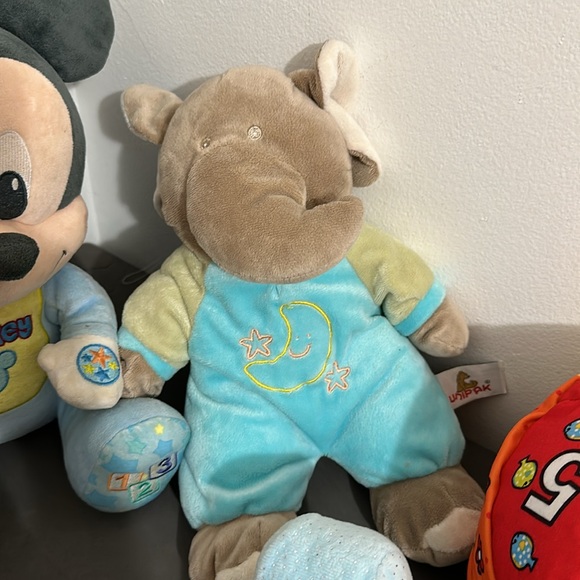 Bundle of 4 toys - Picture 2 of 4